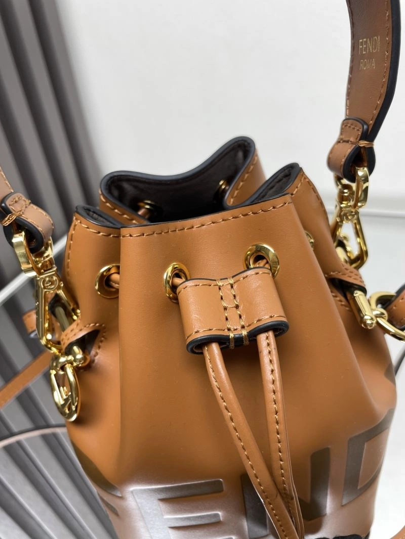 Fendi Bucket Bags Cozy 72938