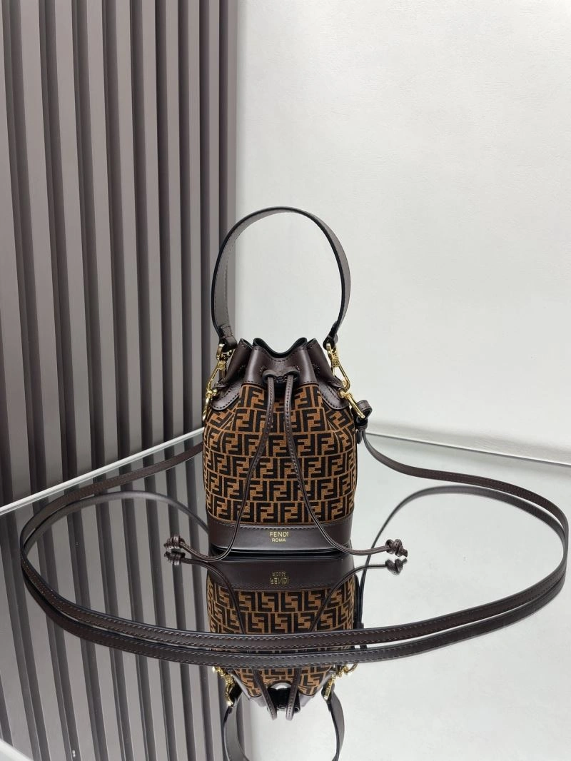 Reliable Fendi Bucket Bags 72935