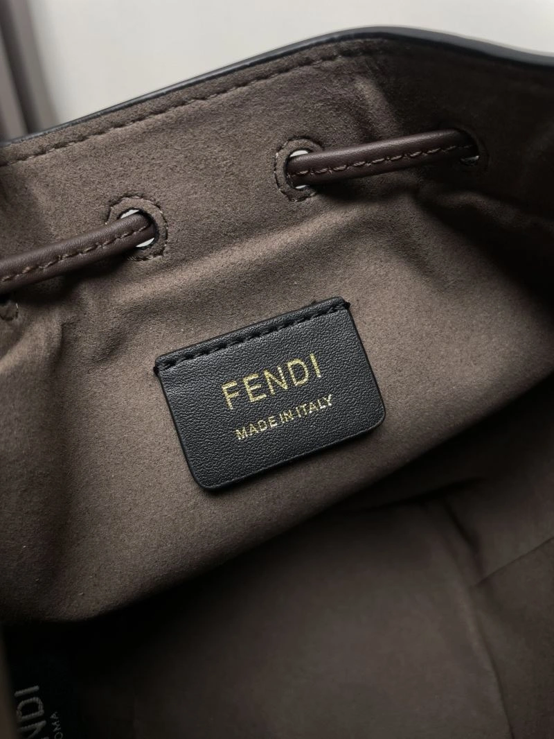 Reliable Fendi Bucket Bags 72935