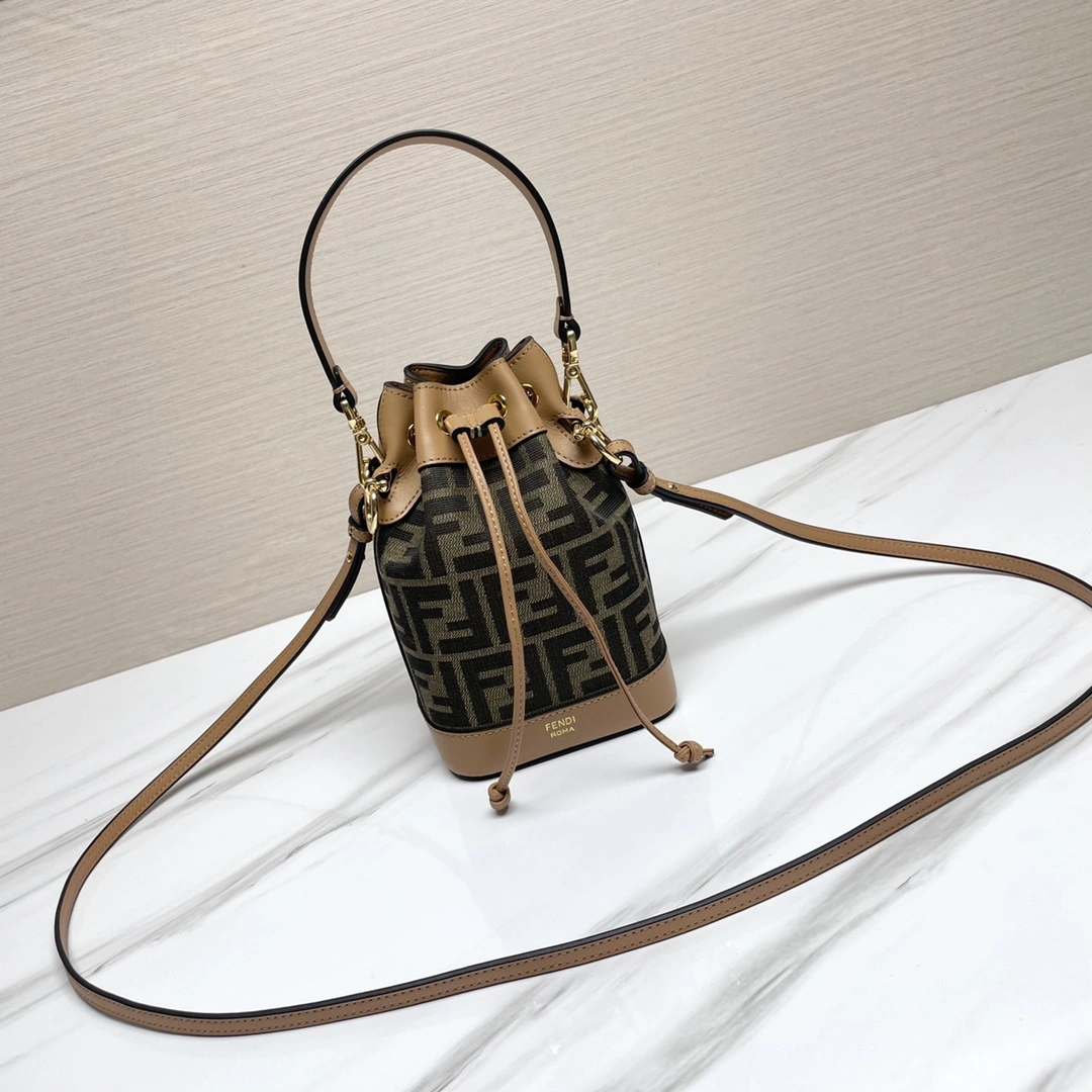 BestValue Fendi Bucket Bags 69924