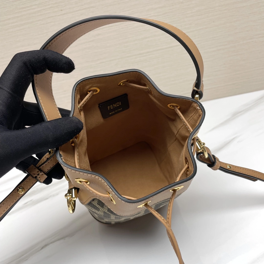 BestValue Fendi Bucket Bags 69924