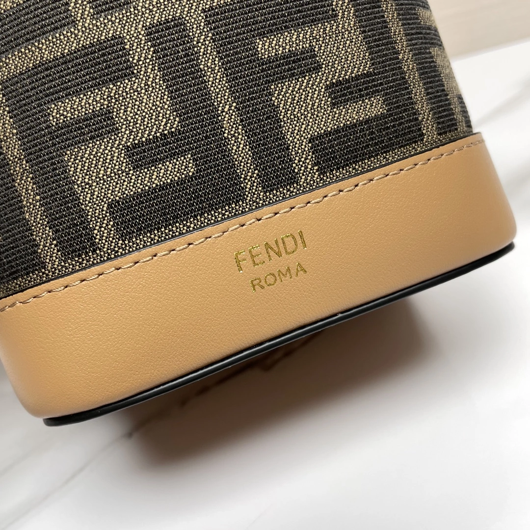 BestValue Fendi Bucket Bags 69924