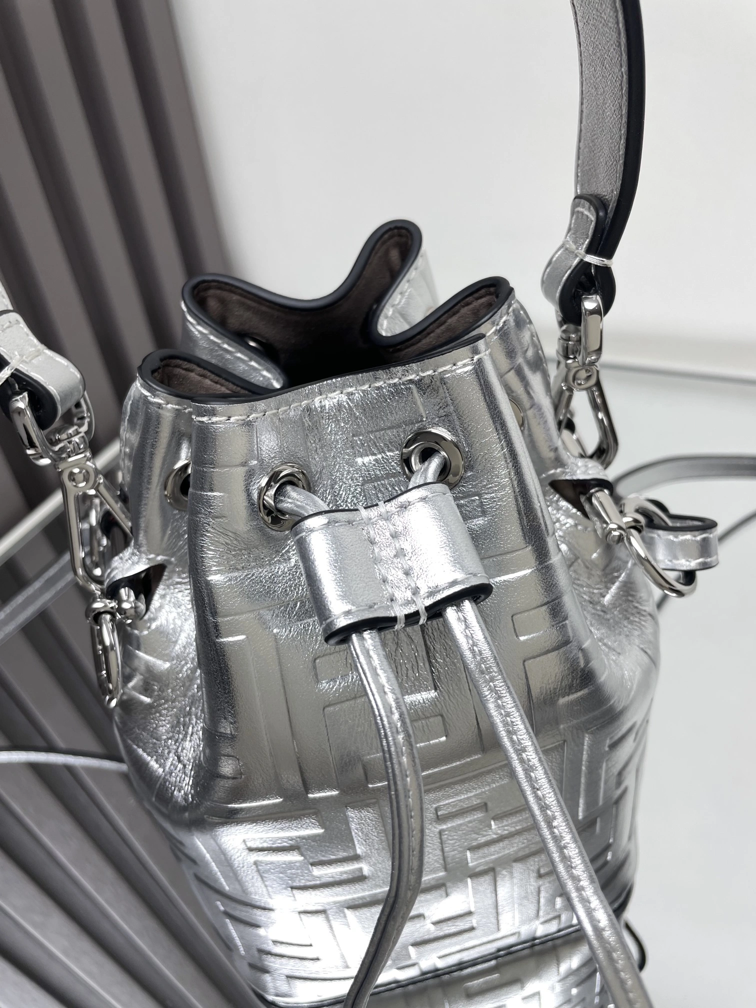Fendi Bucket Bags Youthful 69923