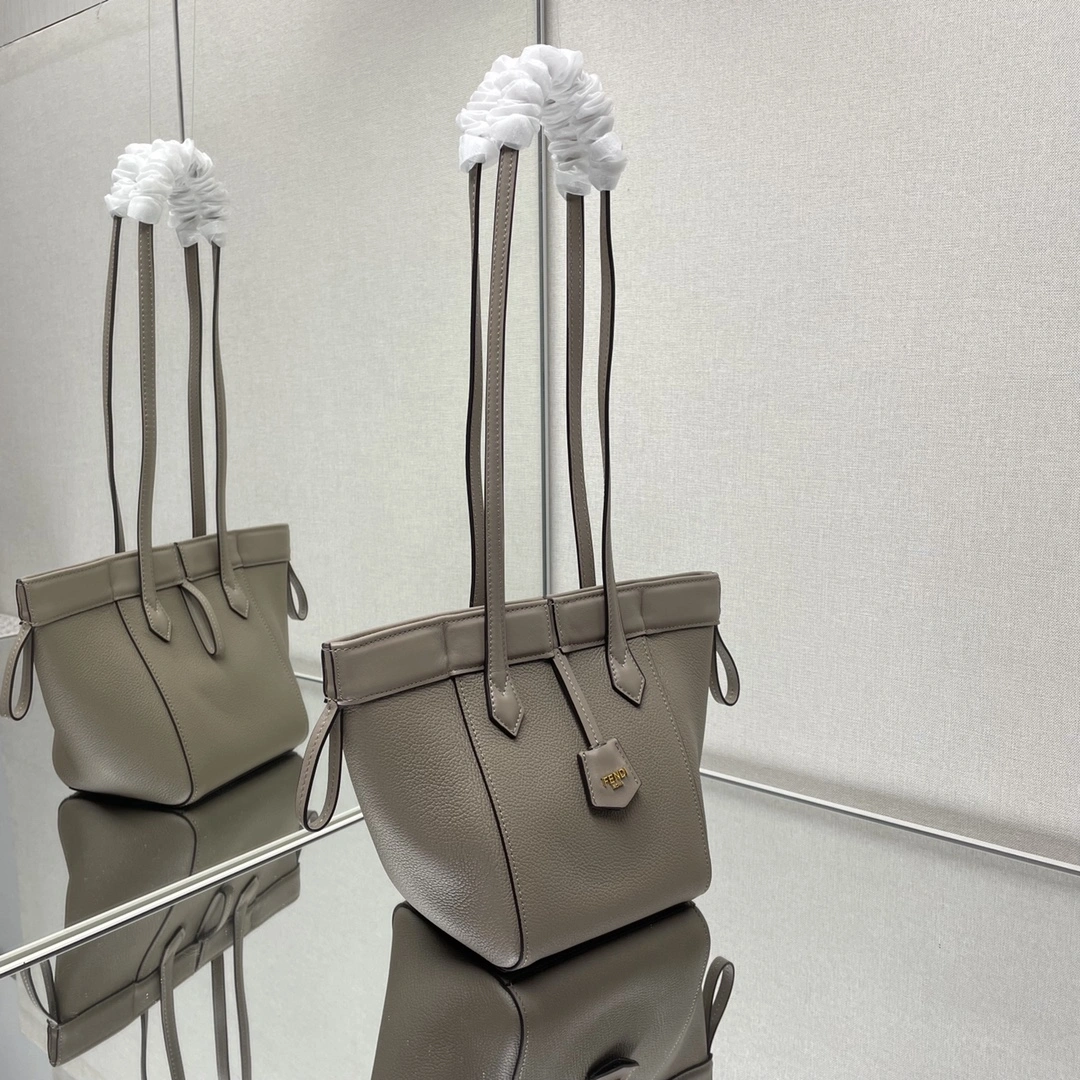 GoodFit Fendi Bucket Bags 69919