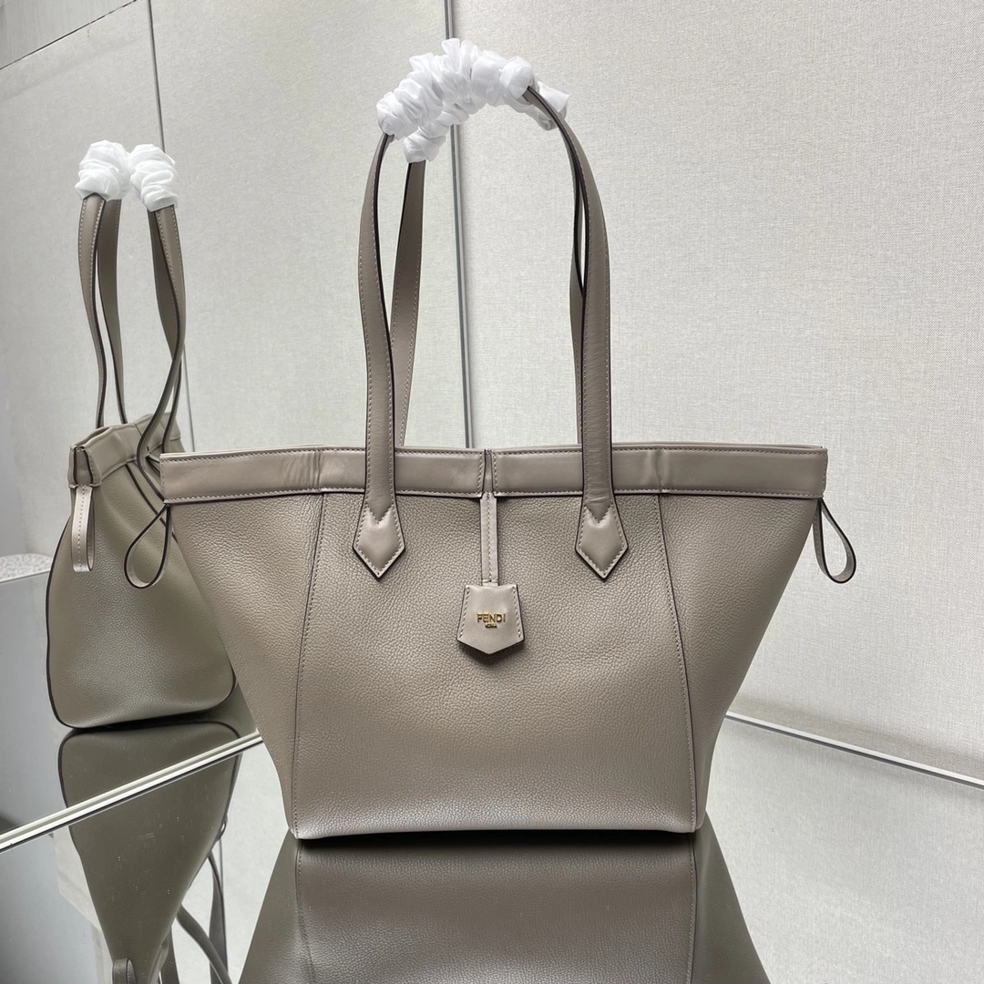 Fendi Bucket Bags Tailored 69909