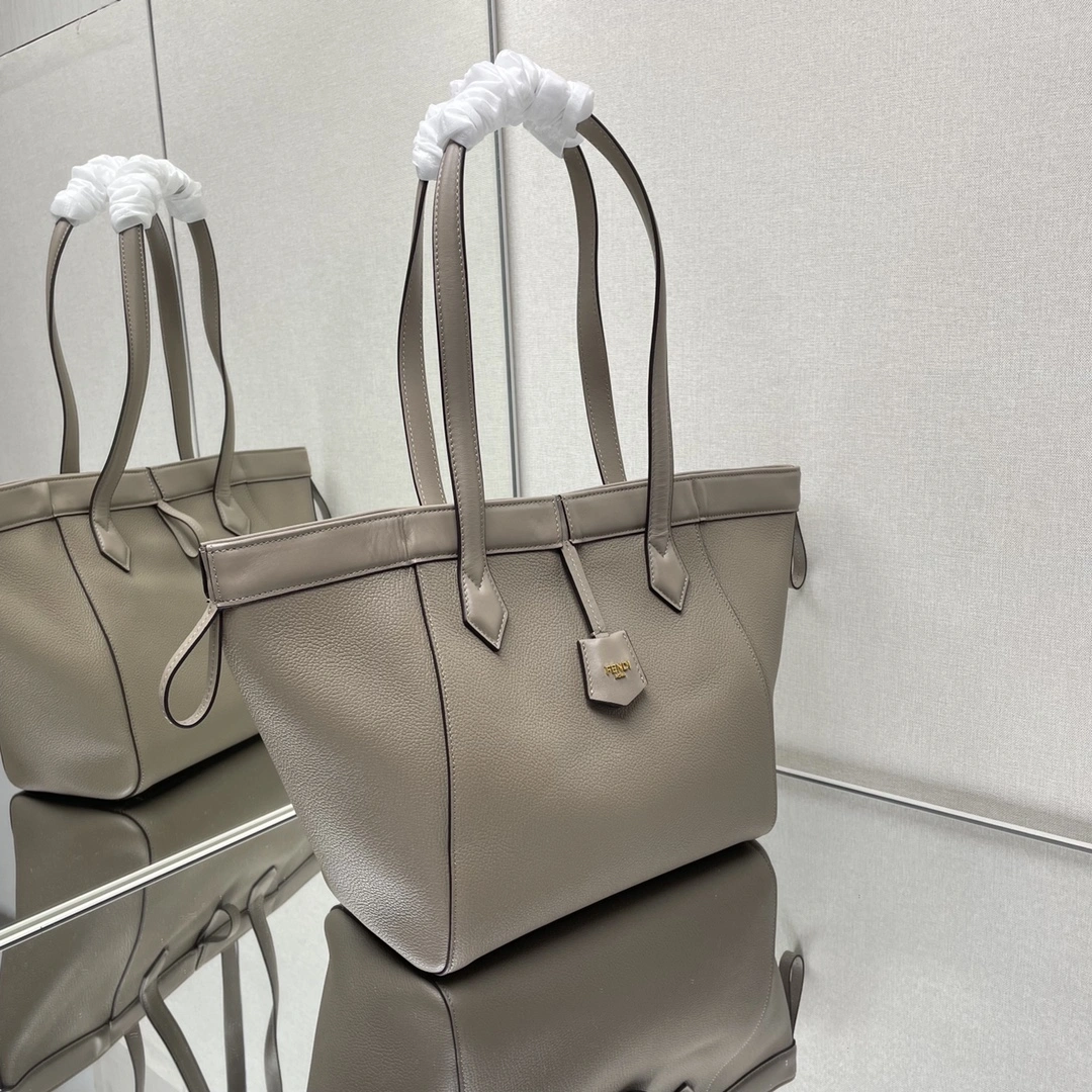 Fendi Bucket Bags Tailored 69909