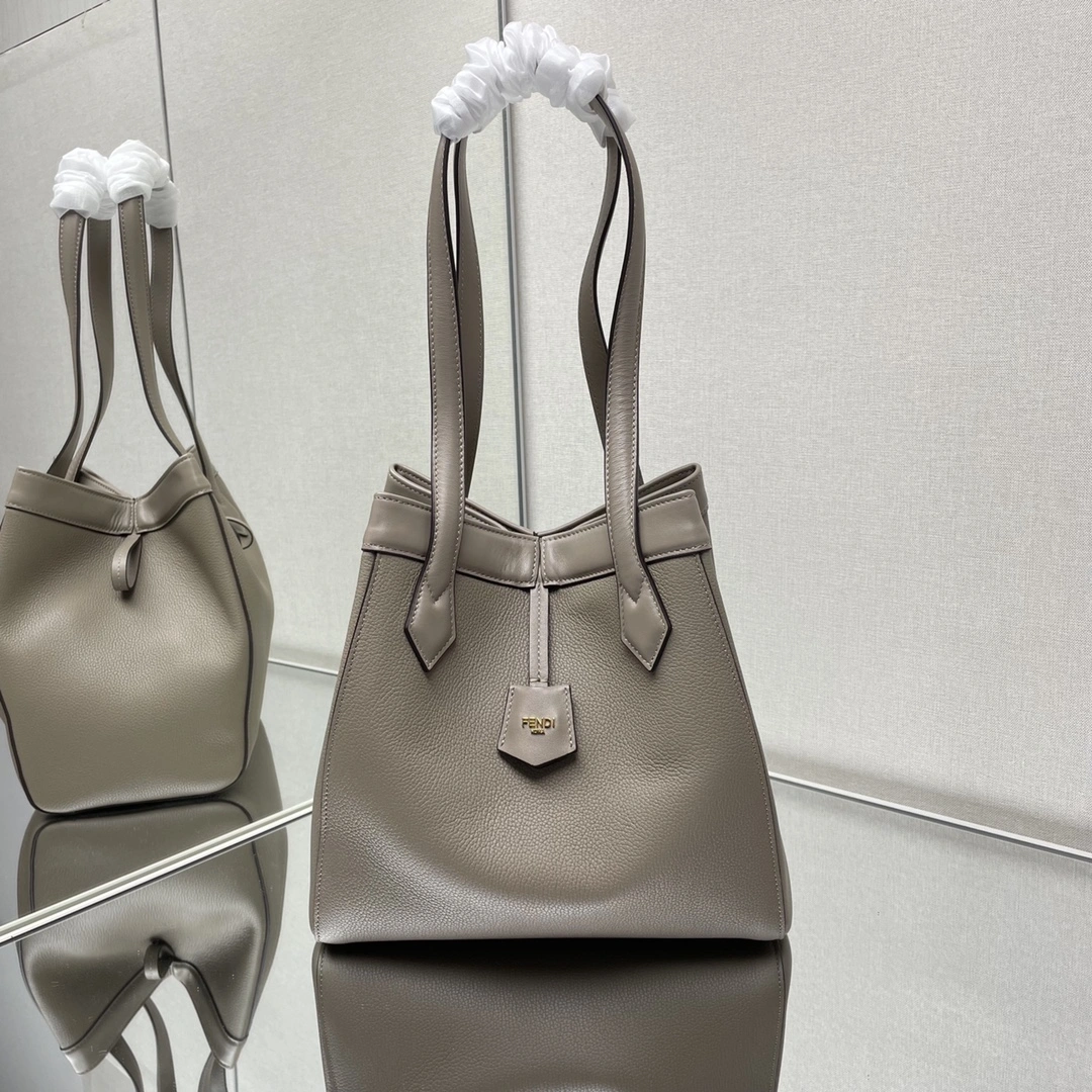 Fendi Bucket Bags Tailored 69909