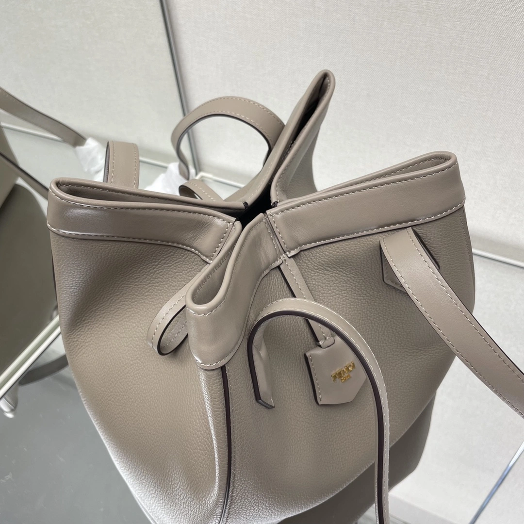 Fendi Bucket Bags Tailored 69909