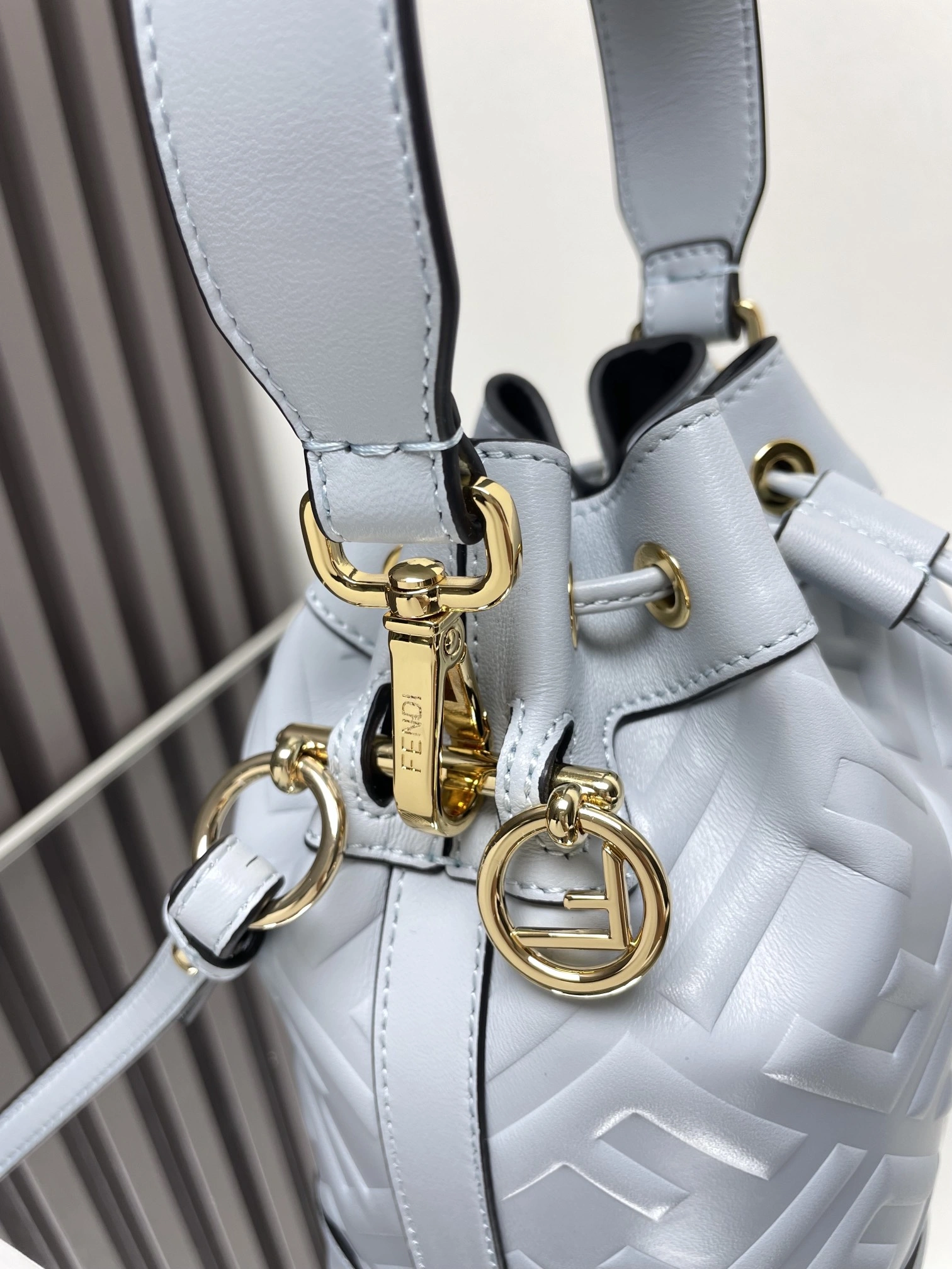 Affordable Fendi Bucket Bags 69918