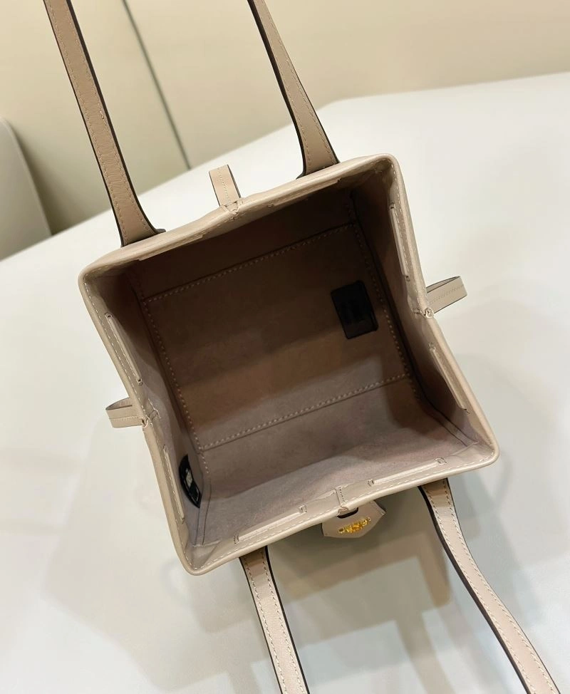 WrinkleFree Fendi Bucket Bags 57976