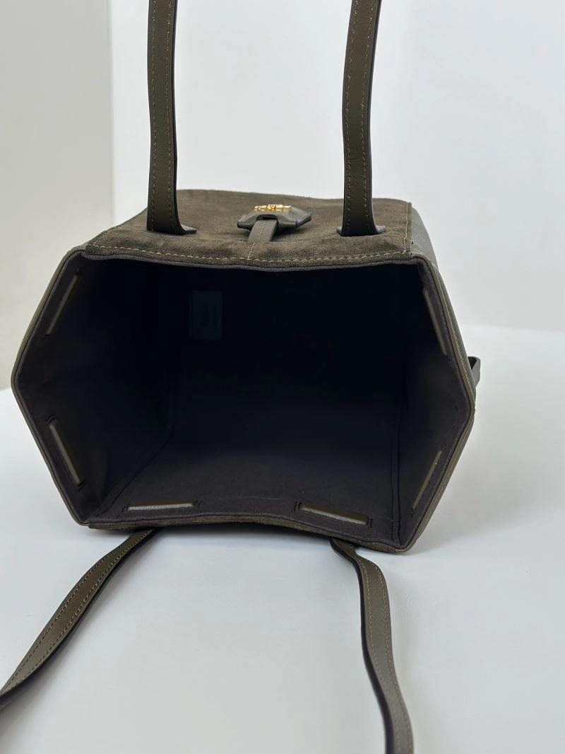 Fendi Bucket Bags Practical 57977