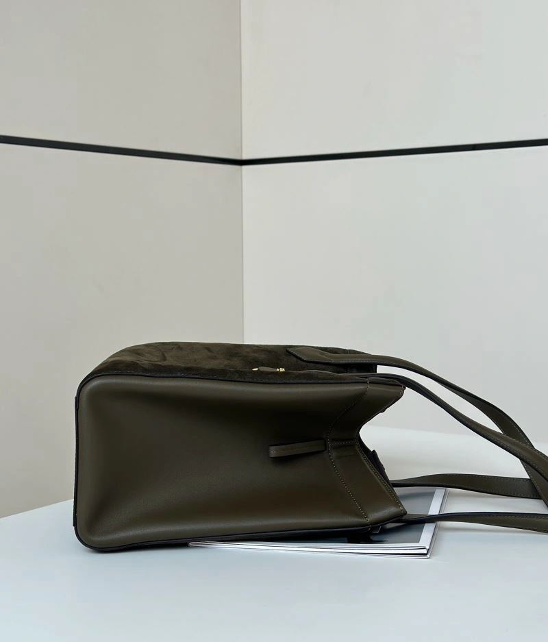 Comfortable Fendi Bucket Bags 57991
