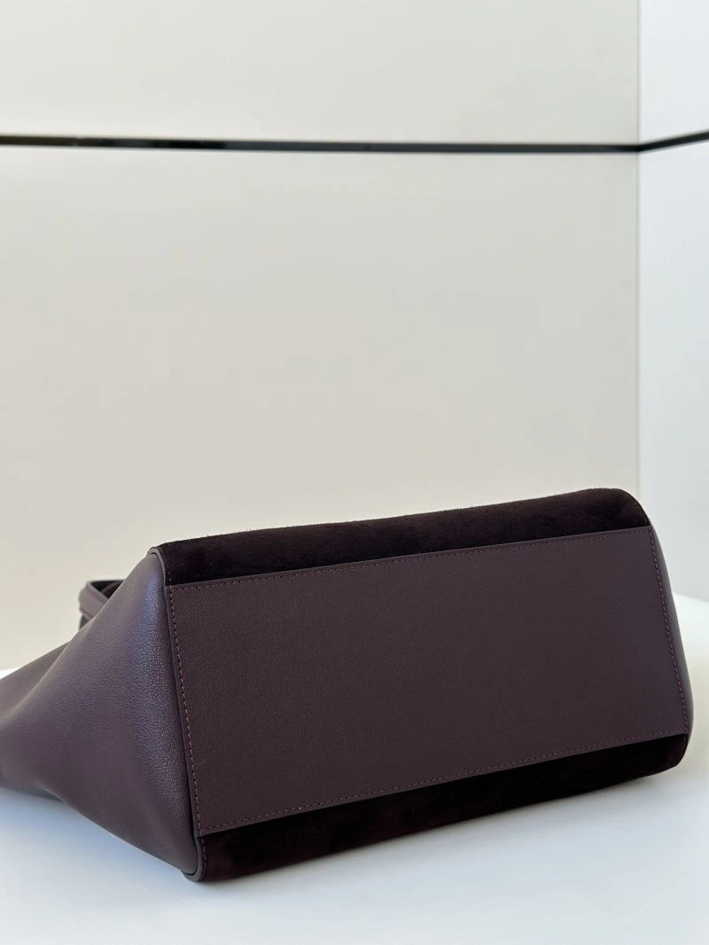 Fendi Bucket Bags DailyWear 57973