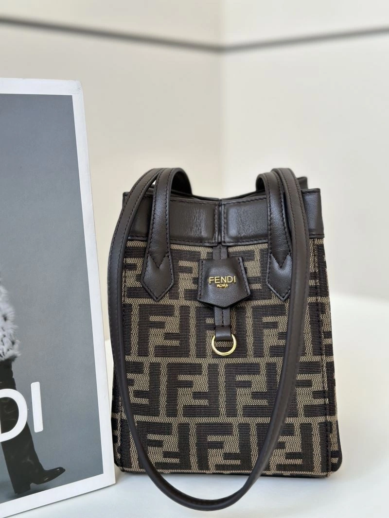Effortless Fendi Bucket Bags 57966