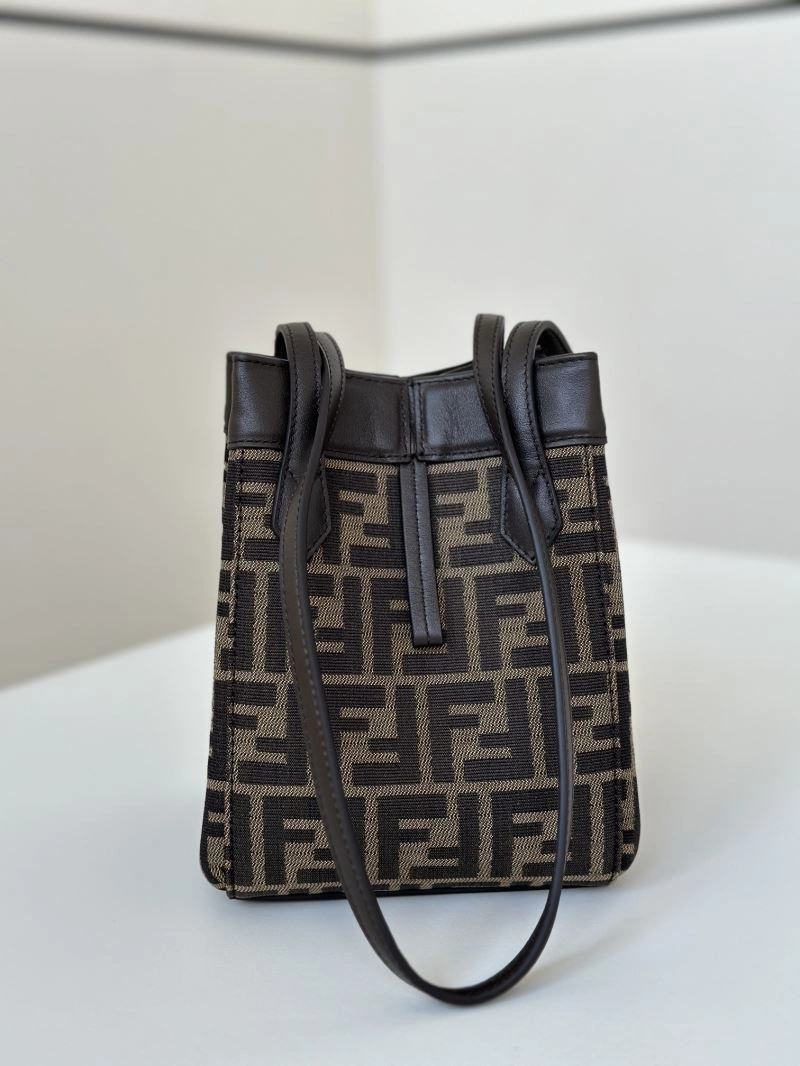 Effortless Fendi Bucket Bags 57966