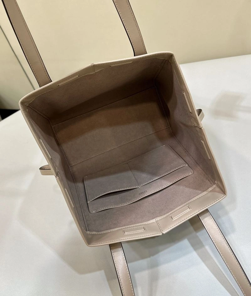Fendi Bucket Bags Sleek 57960