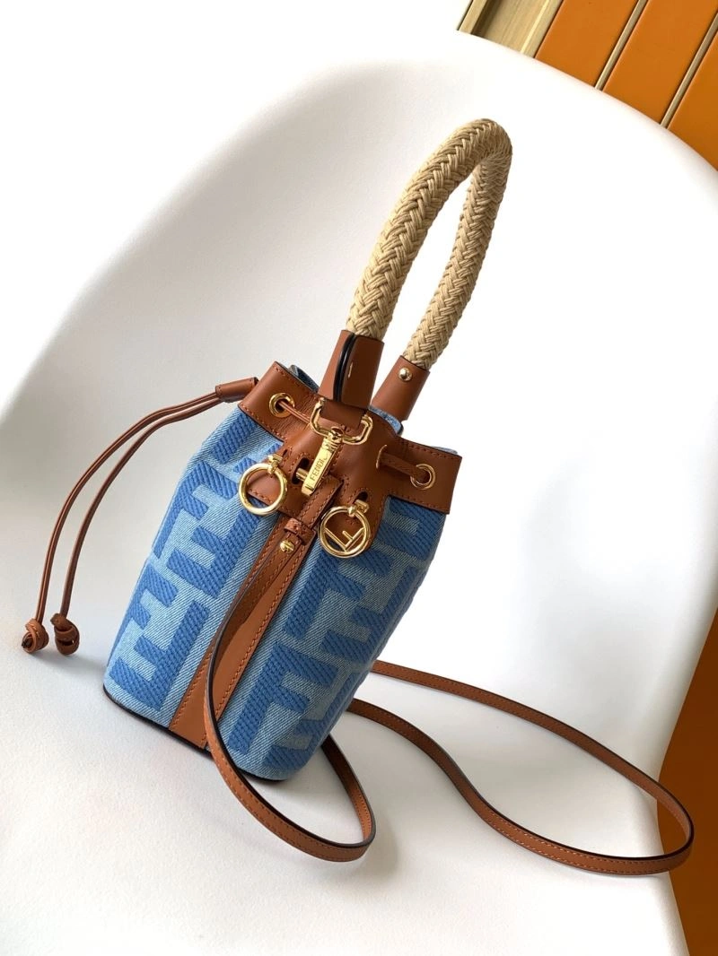 Resilient Fendi Bucket Bags 57956