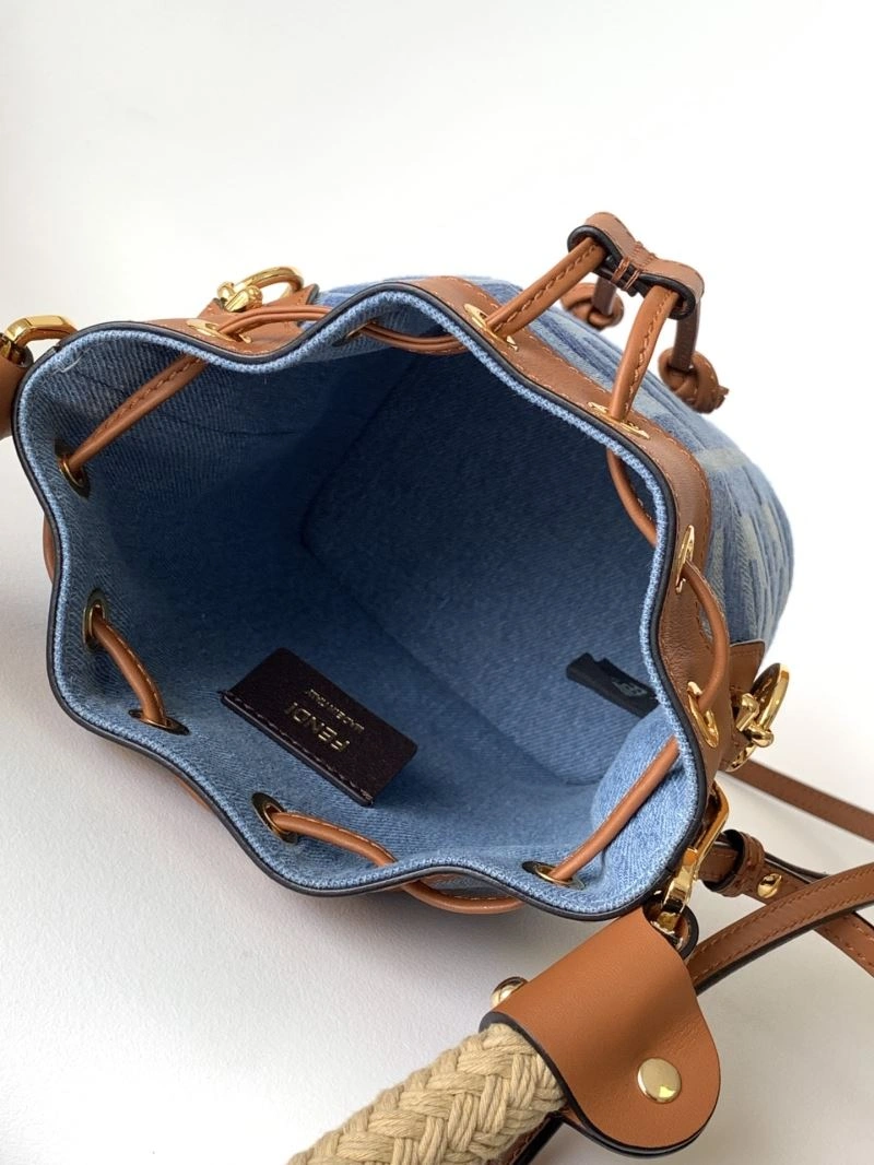 Resilient Fendi Bucket Bags 57956