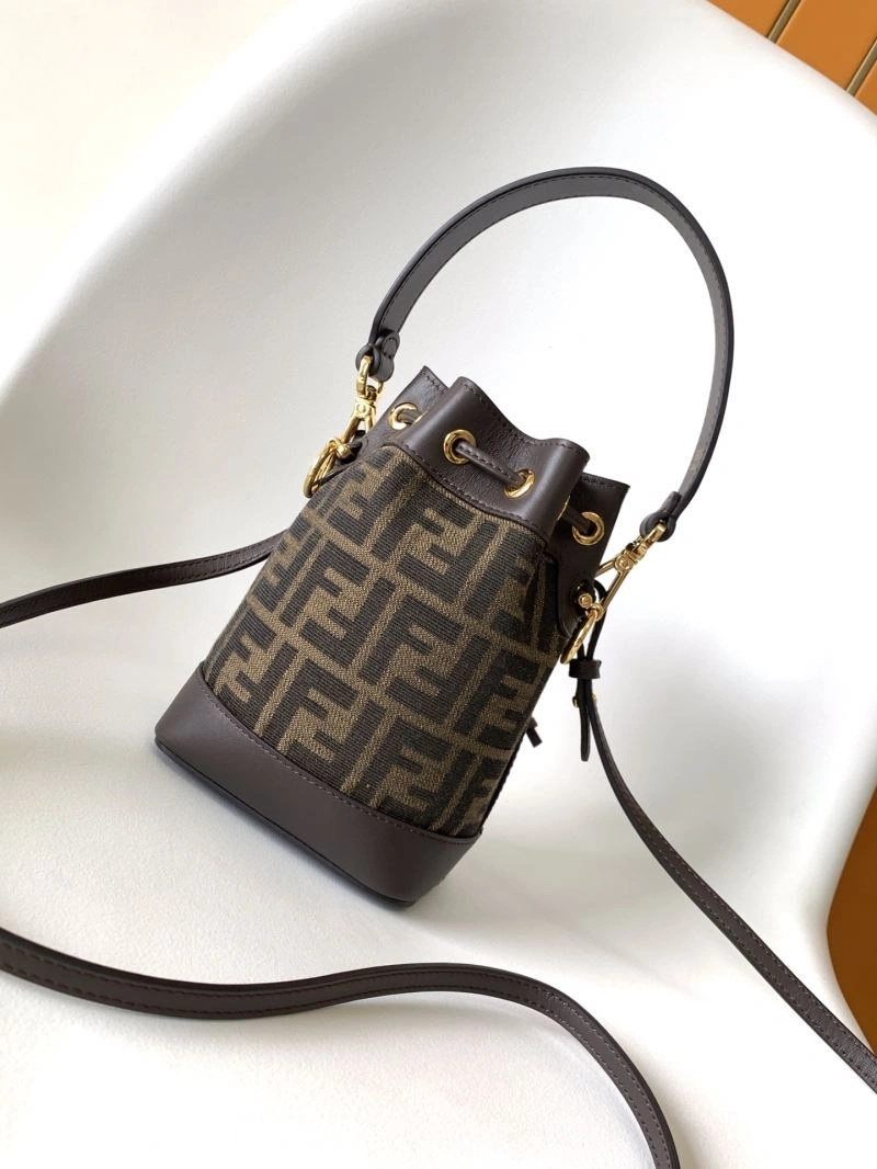 Fendi Bucket Bags Packable 57993