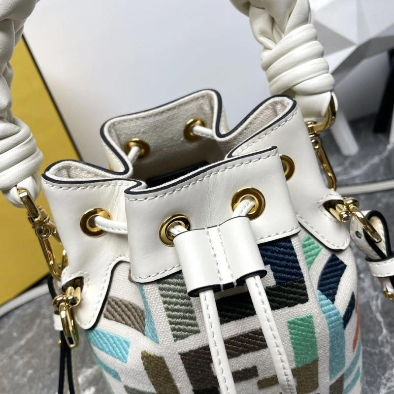 Fendi Bucket Bags Lightweight 57969