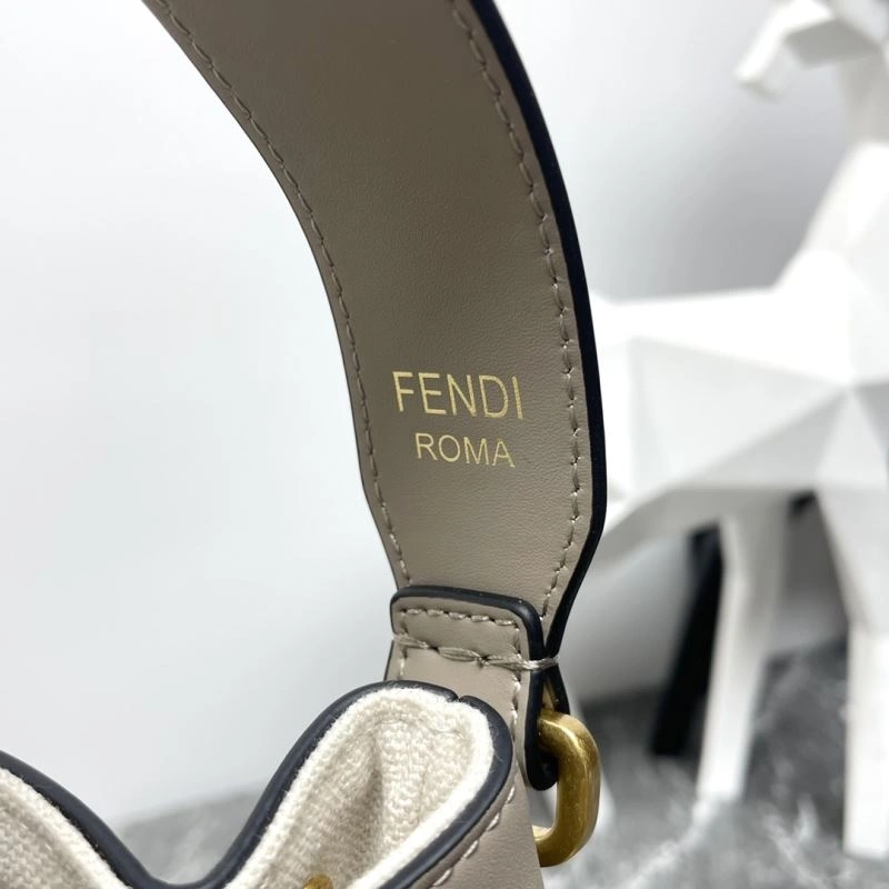 Lightweight Fendi Bucket Bags 58075