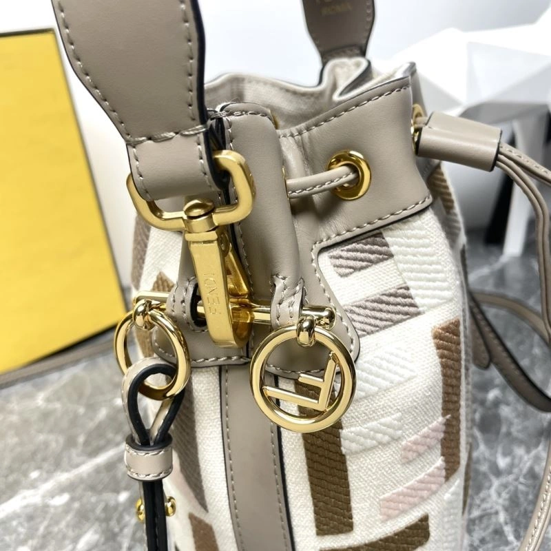 Lightweight Fendi Bucket Bags 58075