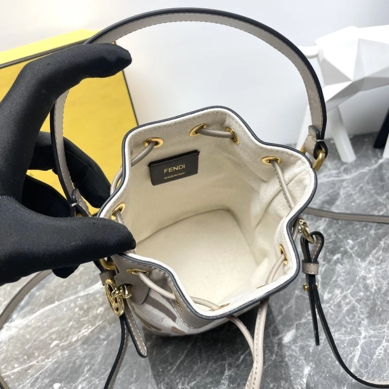 Lightweight Fendi Bucket Bags 58075