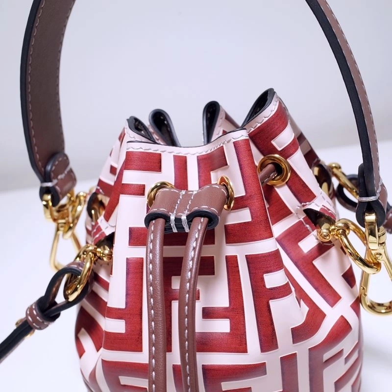 Comfortable Fendi Bucket Bags 59412