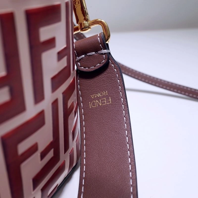 Comfortable Fendi Bucket Bags 59412