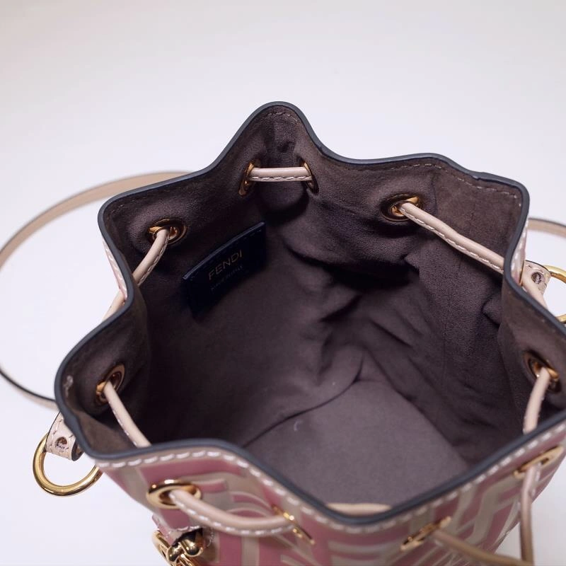 Fendi Bucket Bags Comfortable 59410