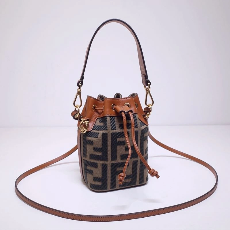 Fendi Bucket Bags DailyWear 59404