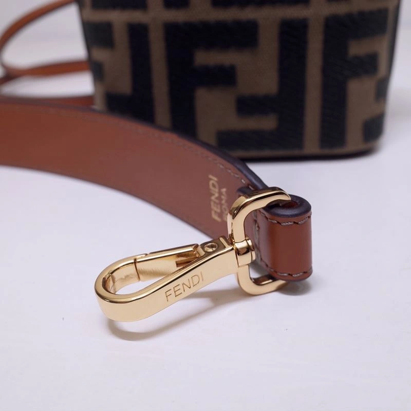 Fendi Bucket Bags DailyWear 59404
