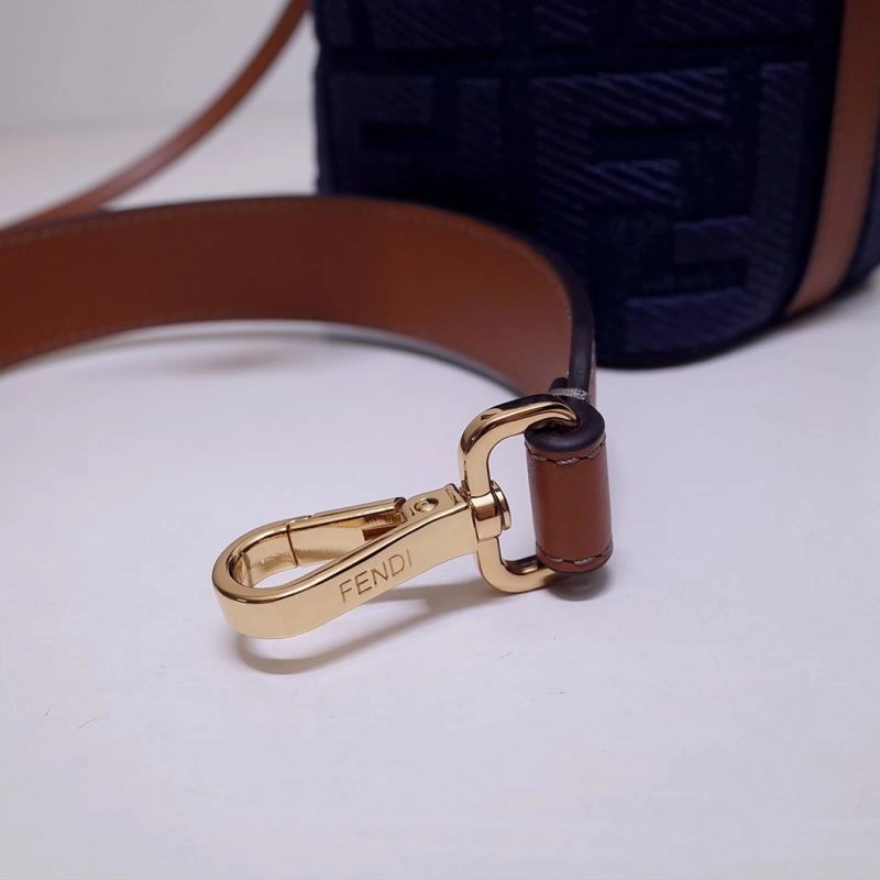 Fendi Bucket Bags RelaxedFit 59407