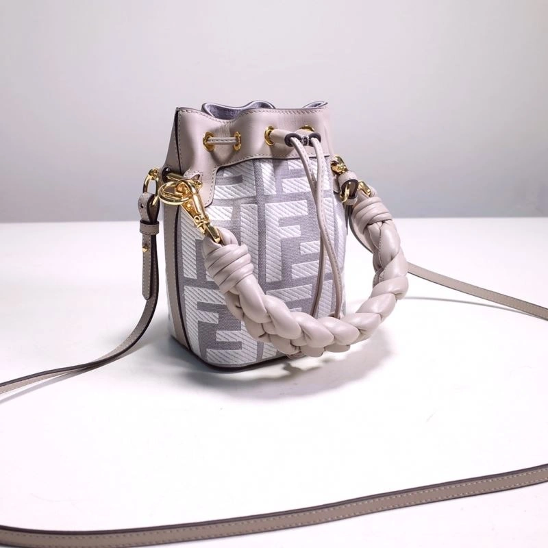 Thermal Fendi Bucket Bags 59402