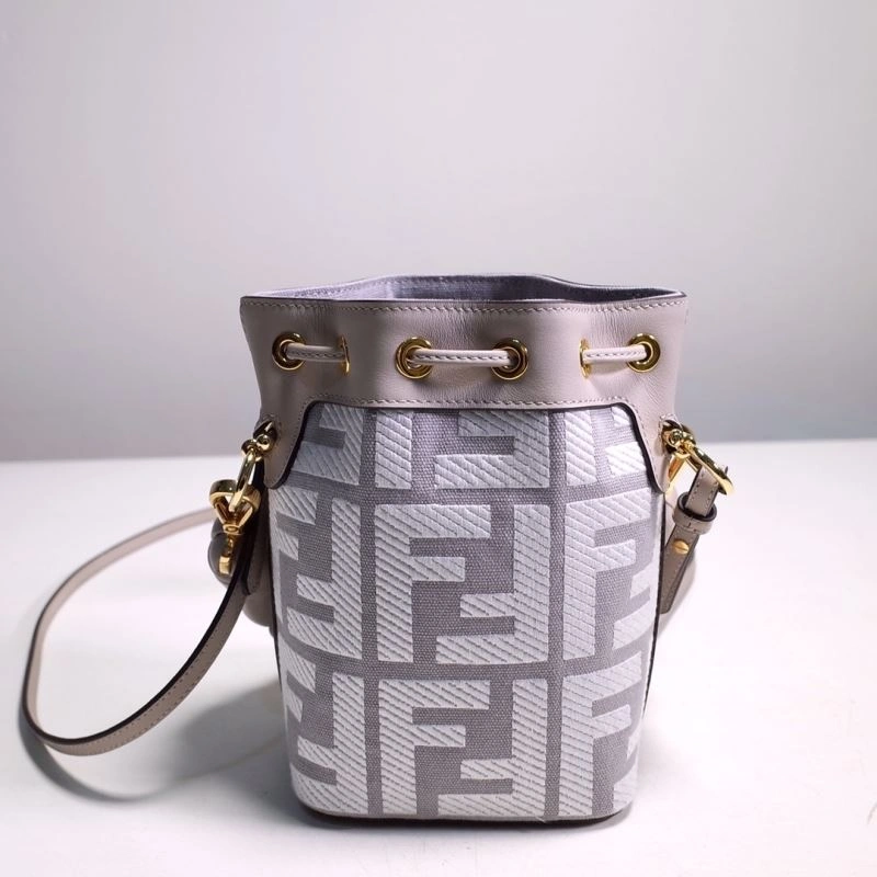 Thermal Fendi Bucket Bags 59402