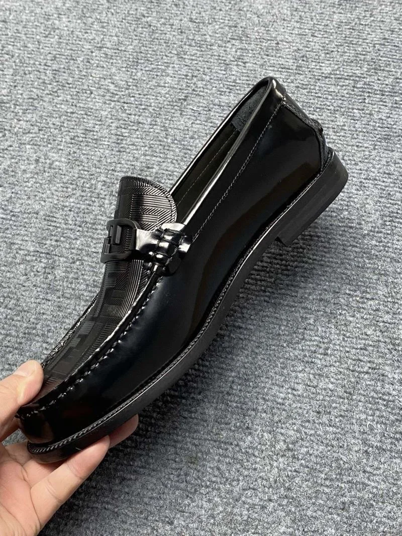 Fendi Business Shoes Sophisticated 23722