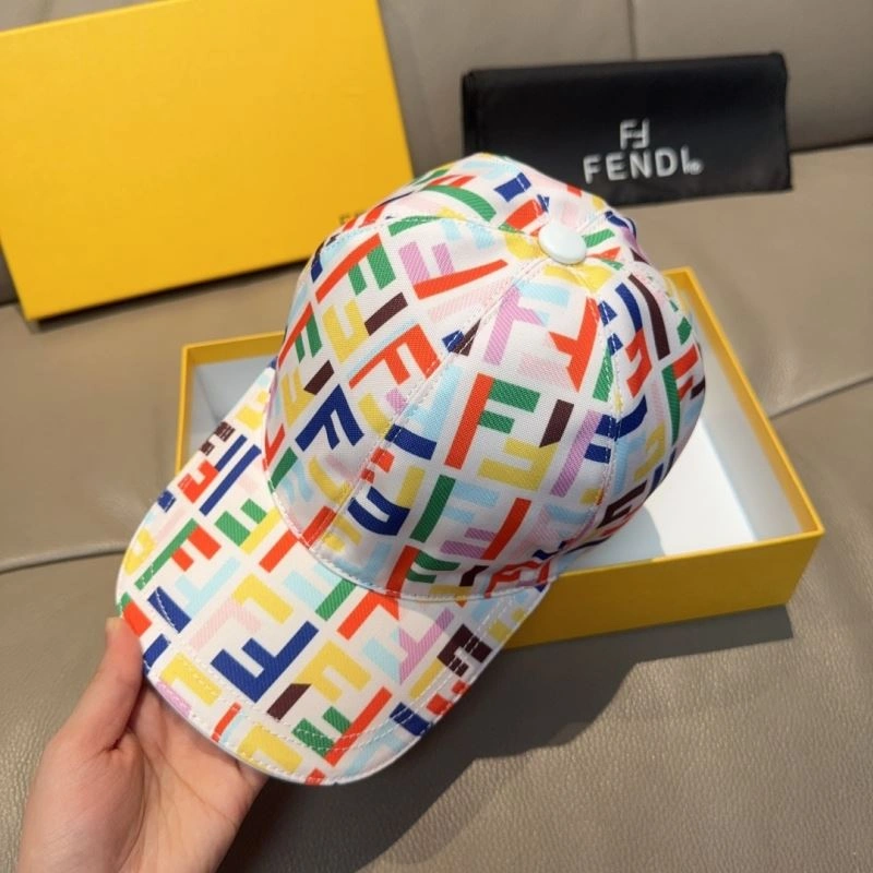 Fendi Caps Trendsetting 261435