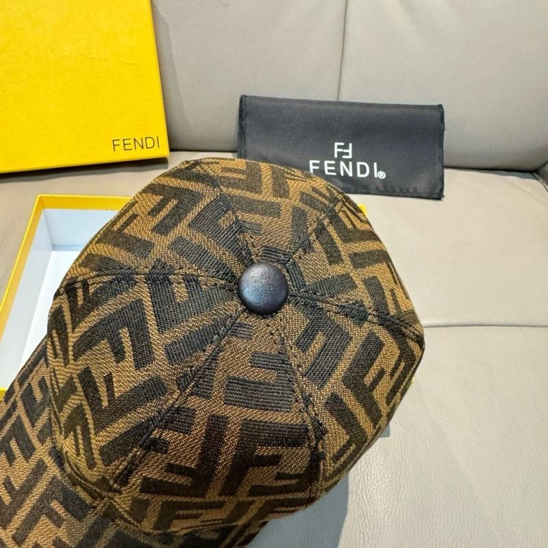Fendi Caps Bold 261421