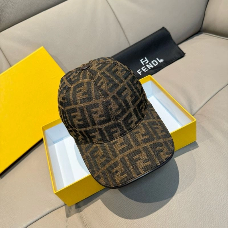 Fendi Caps Versatile 261412