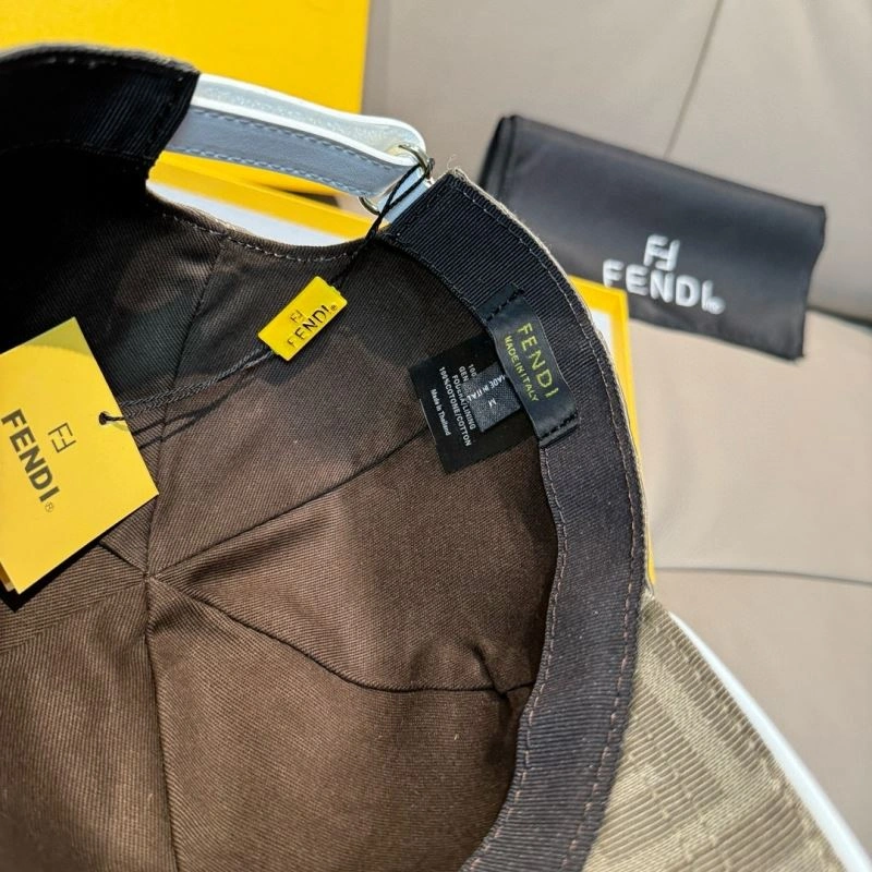 Fendi Caps Attractive 261408