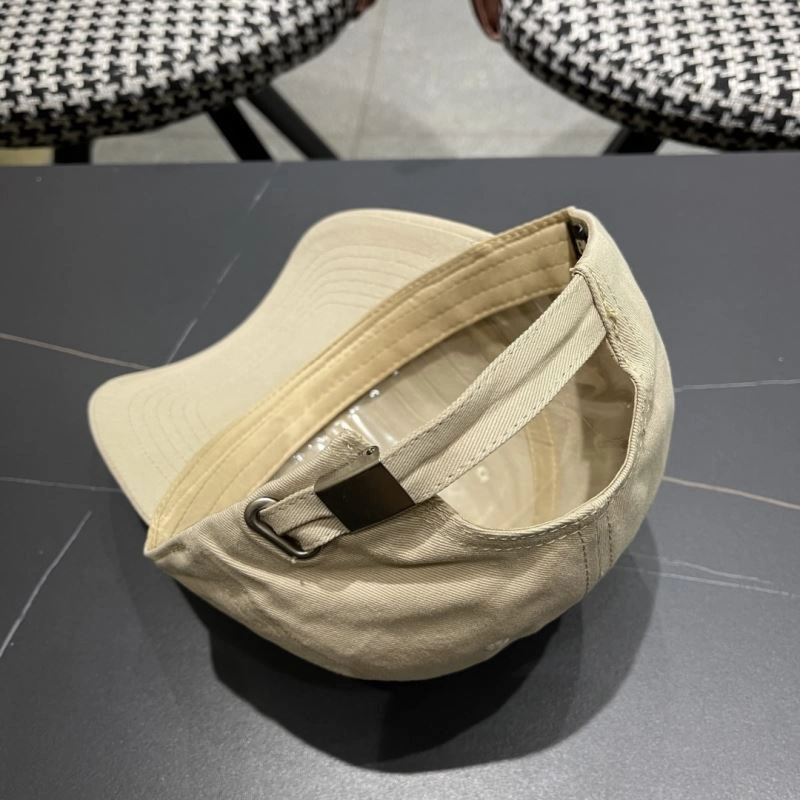 Efficient Fendi Caps 258992