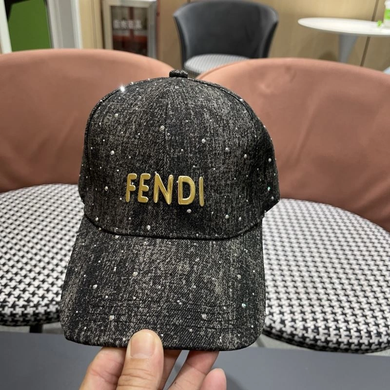 Fendi Caps Youthful 258978