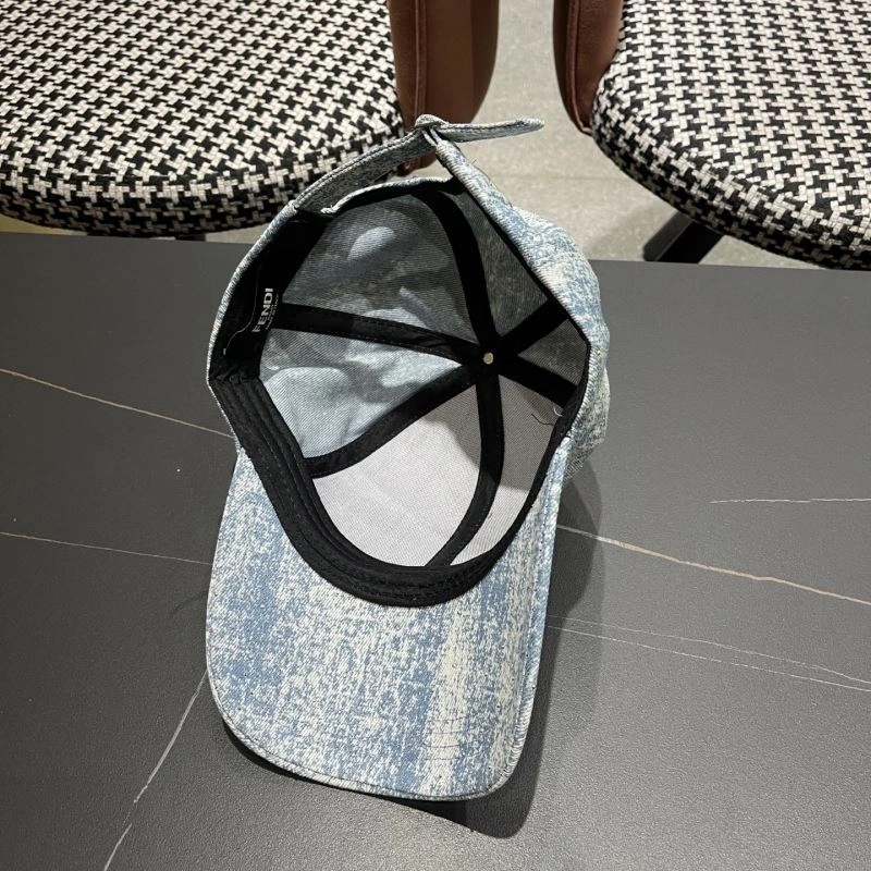 Fendi Caps TravelReady 258979