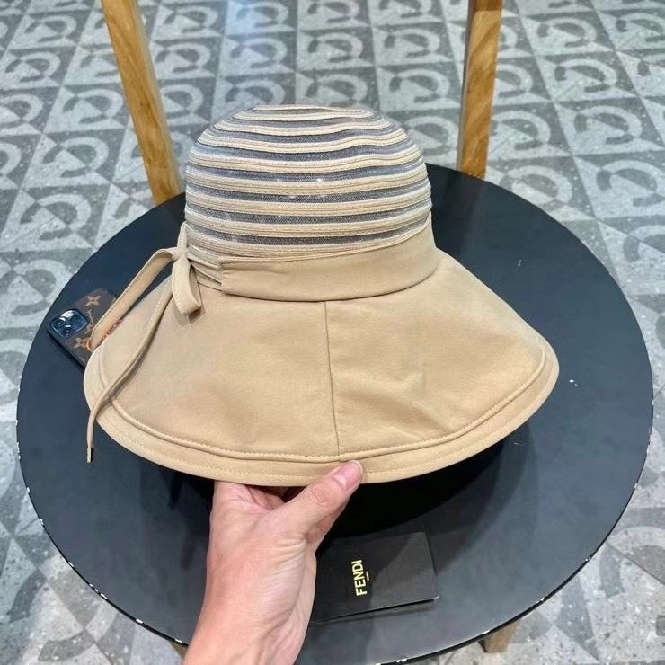 Fendi Caps UrbanStyle 258962