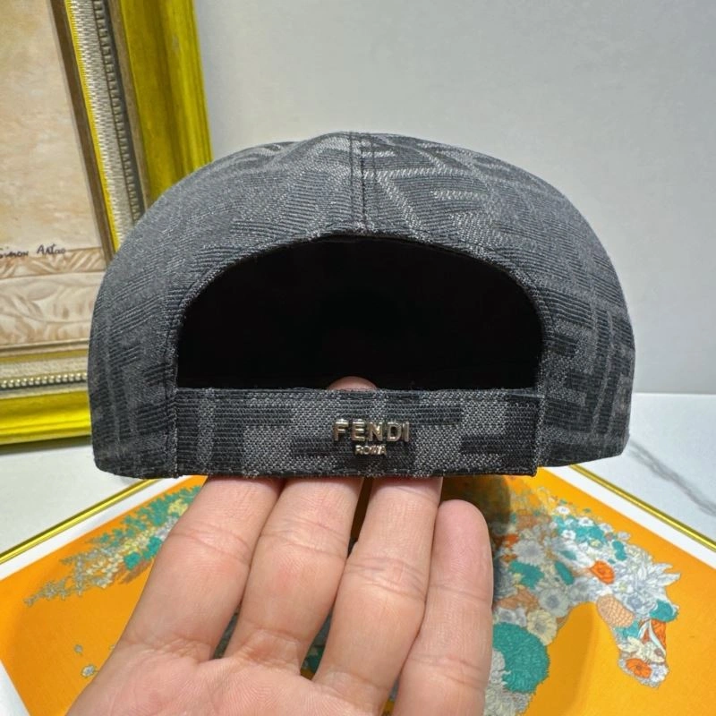 Fendi Caps TimelessDesign 258961