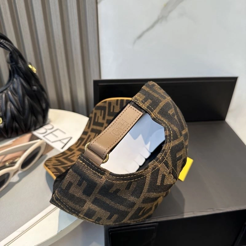 Fendi Caps Compact 258954