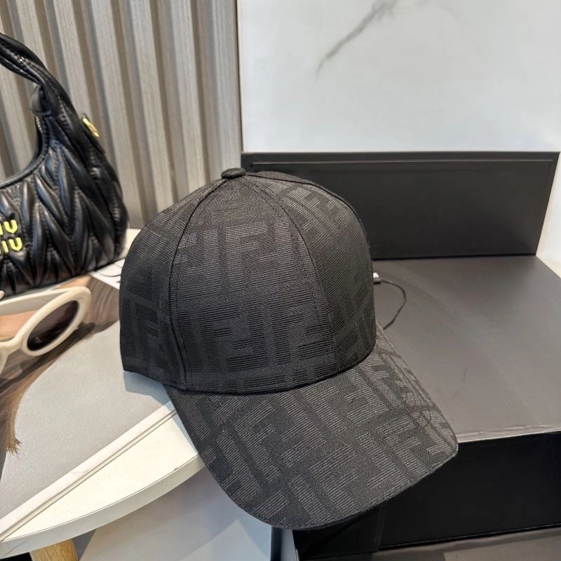 Fendi Caps Bright 258950