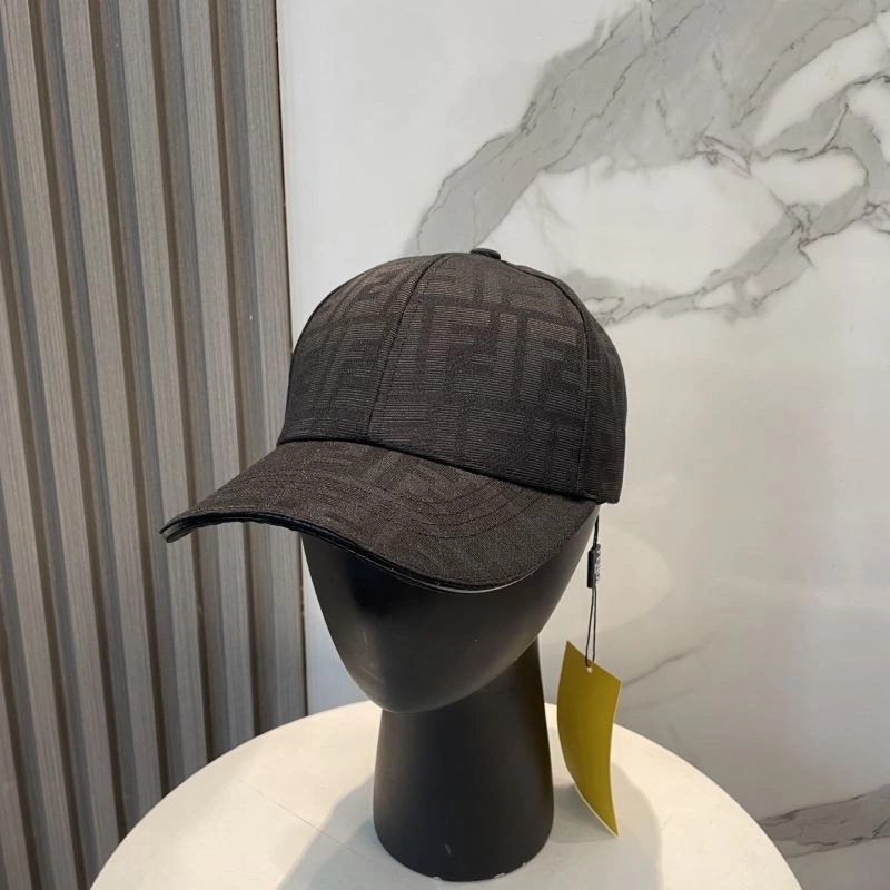 Fendi Caps Versatile 258951