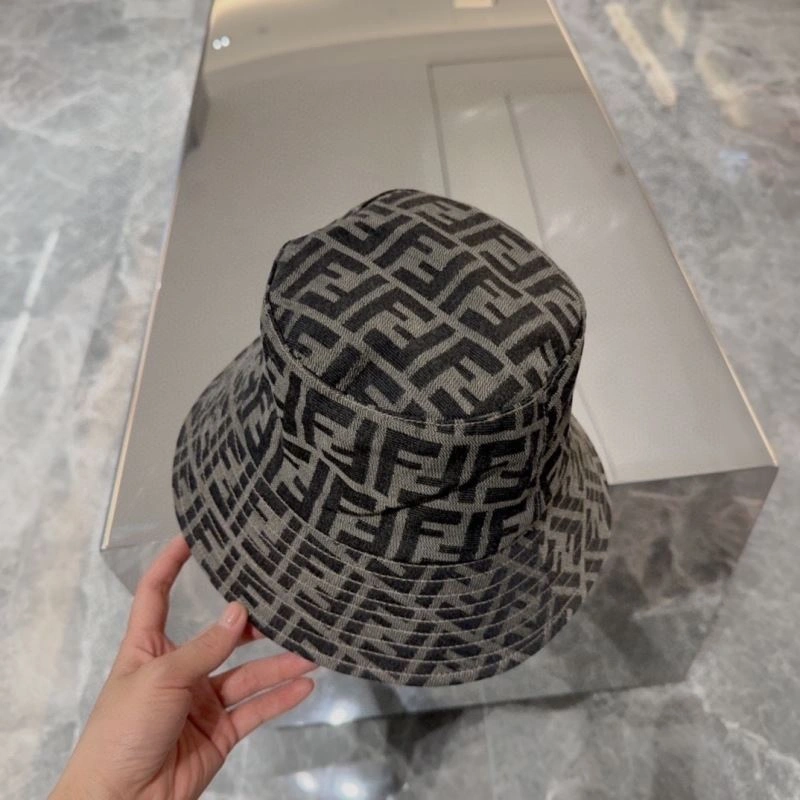 Colorful Fendi Caps 258958