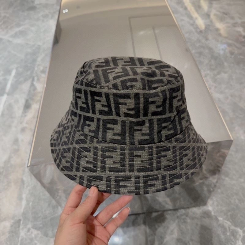 Colorful Fendi Caps 258958
